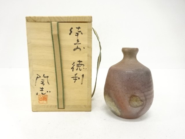 Bizen ware of a tokkuri (sake cup) by Fujimori Toji
